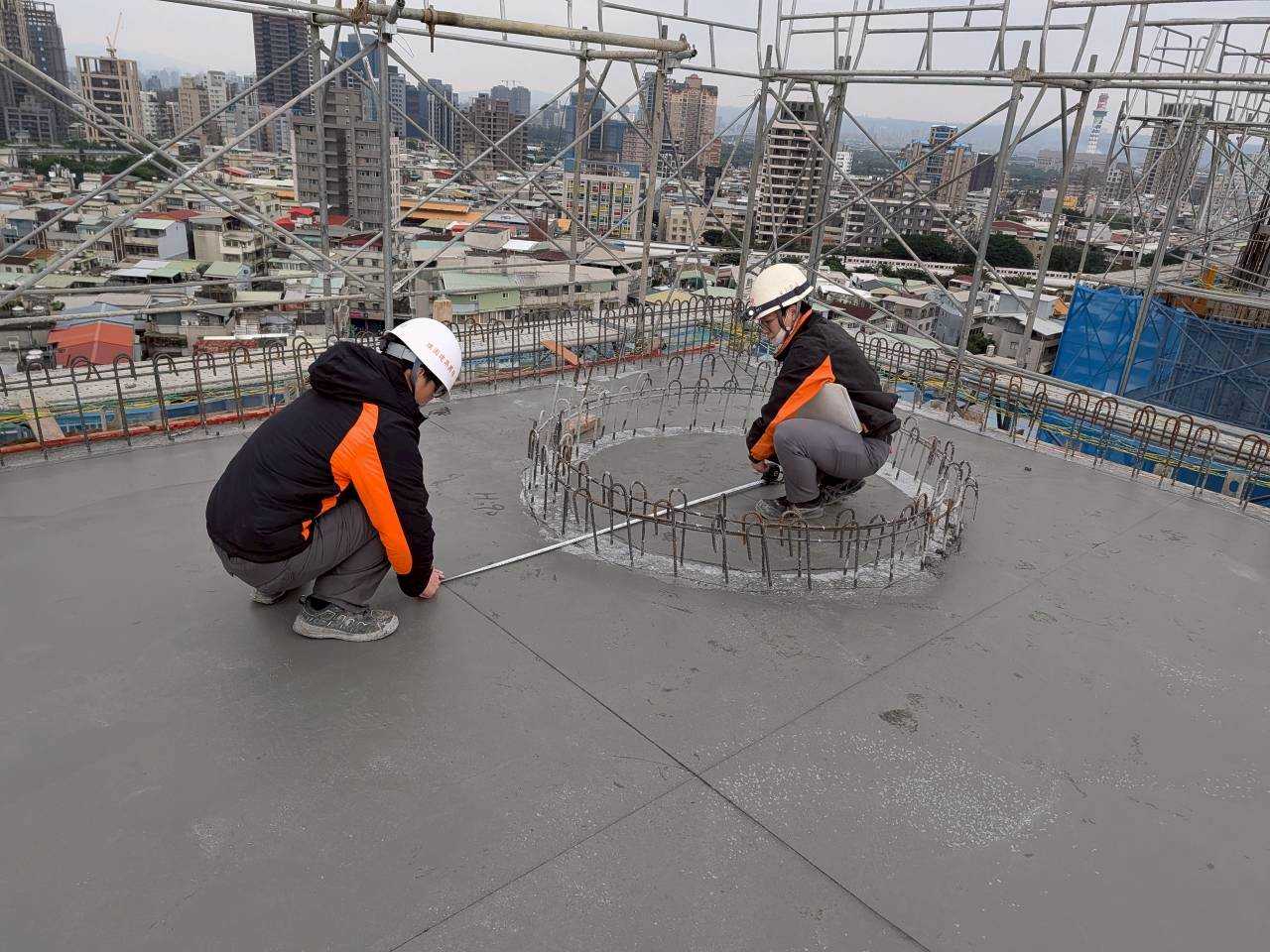 璞園喆里東 13F放樣查驗