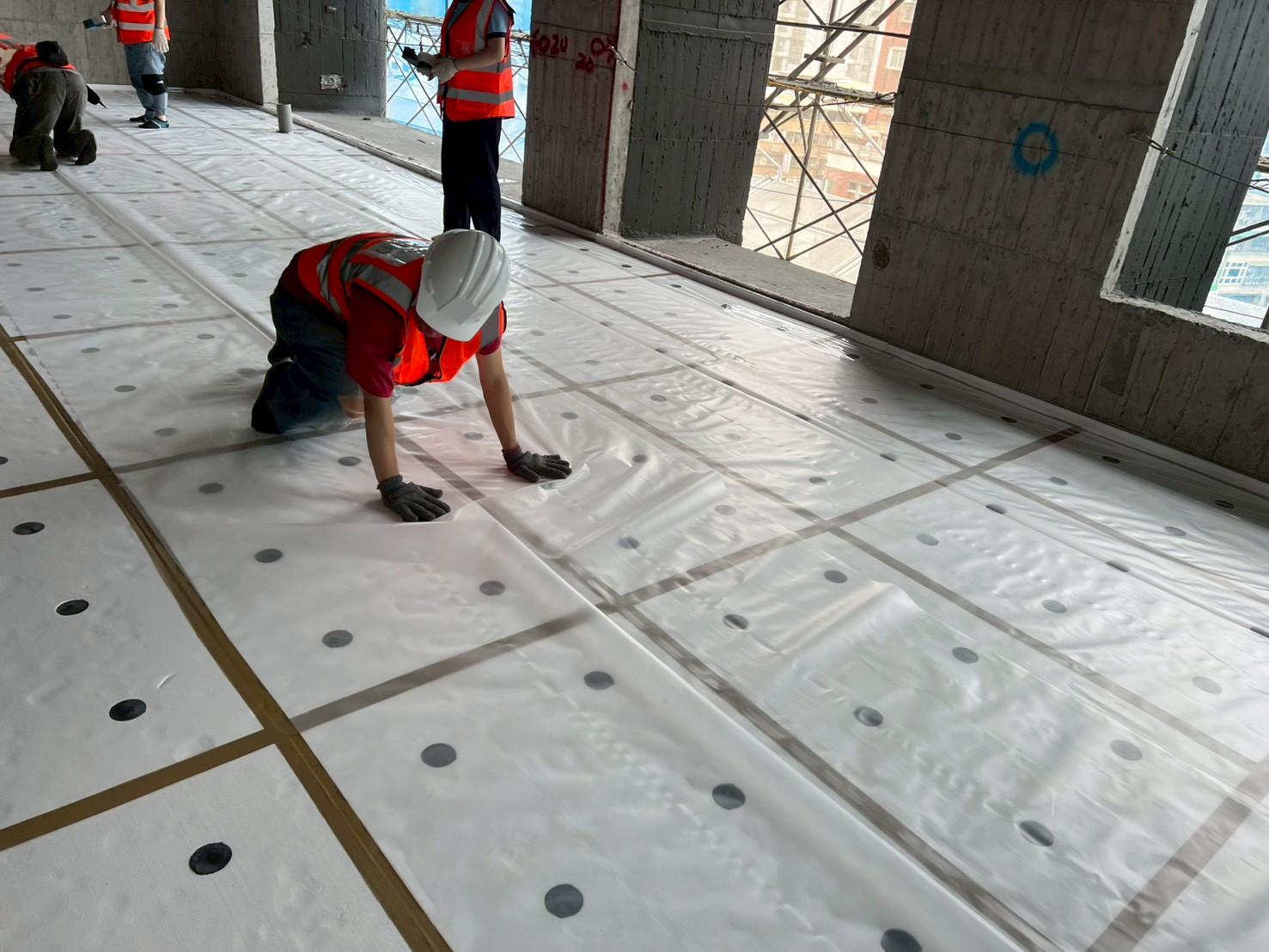 璞園喆里東 制音地板鋪設