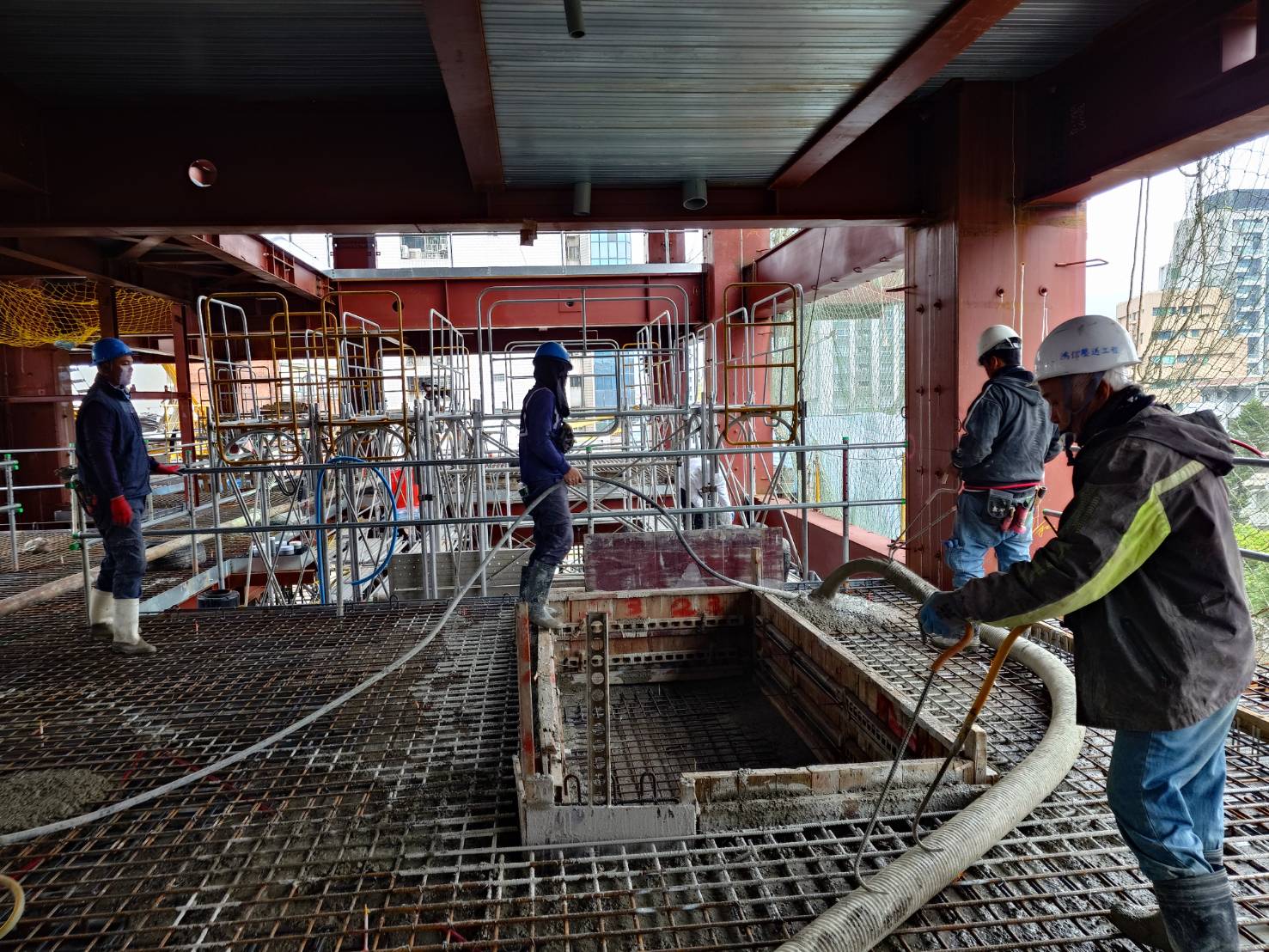 築觀 5FL混凝土澆置