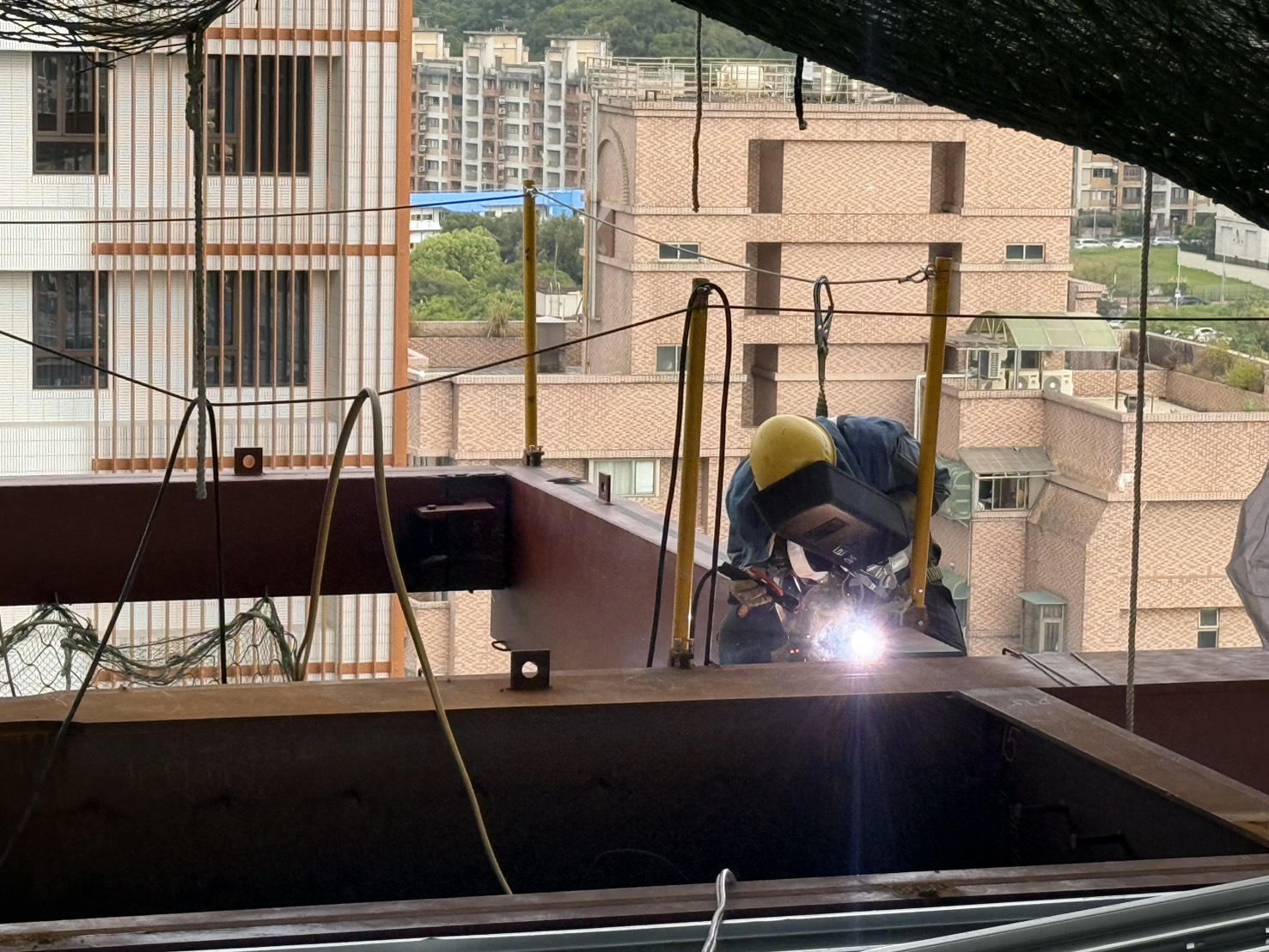 築觀 第五節鋼樑電焊