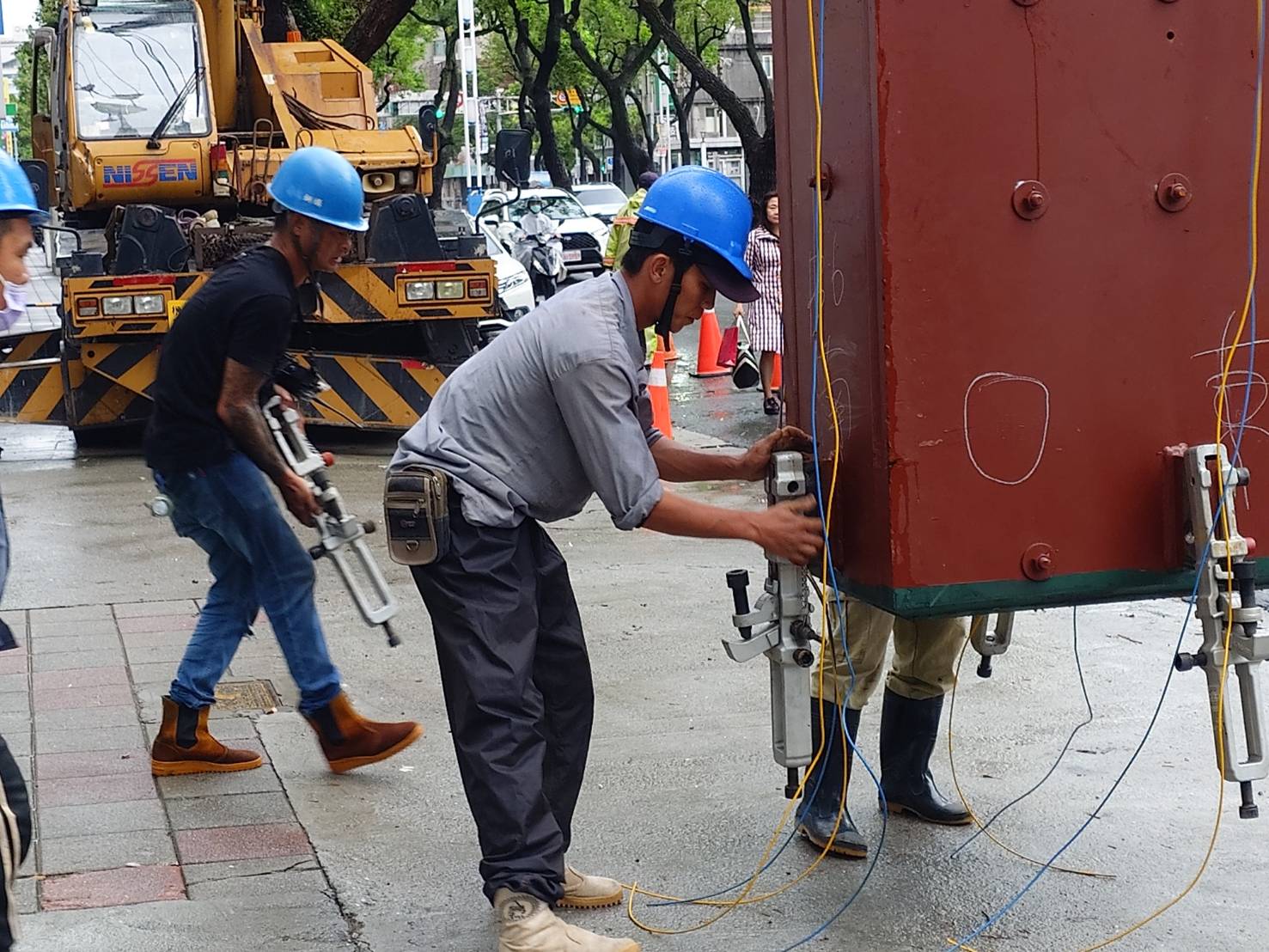 築觀 鋼柱連結器安裝