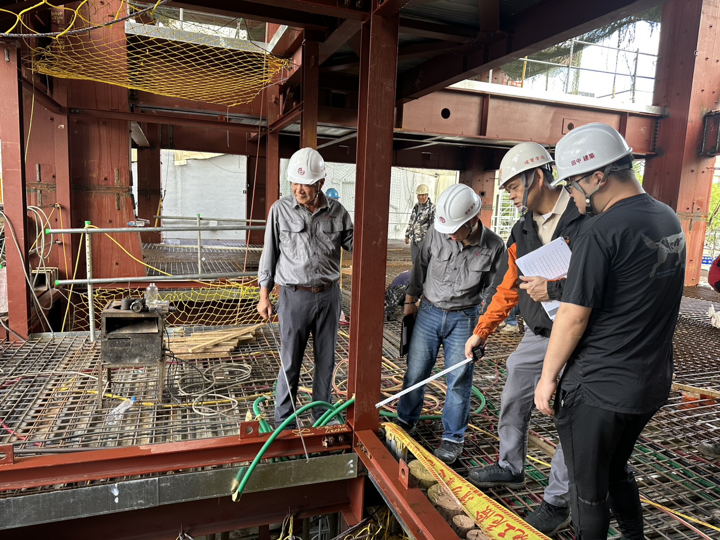 築觀 2FL田中顧問查驗