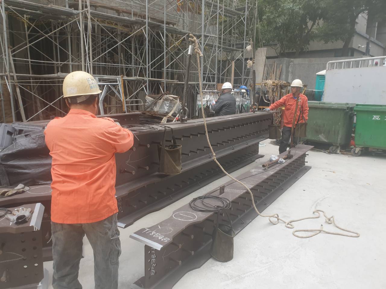 璞園泊隱 2026.01.19 第七節(塔吊區)鋼樑進料